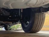 お車を安心してお乗りいただく為には、足回りの定期点検が欠かせません。サービスサポート(有償保証)では無料点検もご提供しており、安心のカーライフをお過ごしいただけるサポート体制が整っています。