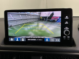 バックモニター付きで車庫入れも安心【カメラアングルは3パターンから選べます】知らない道でも安心して楽しくお出かけができます