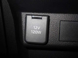 シガーソケット用の充電器が使用可能です!