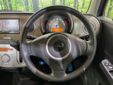 ステアリングも使用感が少なく、きれいな状態となっております♪