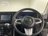 ハンドルは軽やかに回り、気持ちよく運転が出来ます♪