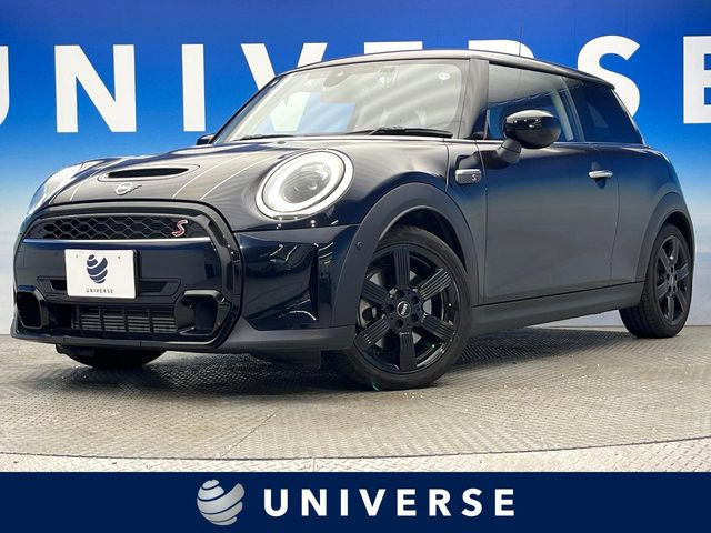 ミニ クーパー S プレミアムプラスパッケージ クラシック・トリム