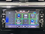 日産純正9インチ大画面ナビです。クリアな画質を楽しんでいただけるフルセグ地デジTVやDVD再生などなど、書ききれないほどの機能が満載です。