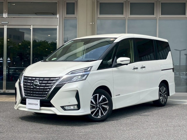 セレナ 2.0 ハイウェイスターV 
