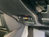 見た目もスマートなビルトインETCを搭載。料金所をノンストップで通過でき、長距離ドライブも快適です。納車前に再セットアップを行い、安心してお使いいただけます。