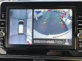 上から丸見えアラウンドビューモニターで車庫入れも安心楽々です!夜間でも綺麗に映ります。