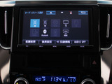 ★各種メディア対応★CD&DVDはもちろんBluetoothやUSBなどでスマホ等も接続可能!