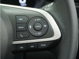 ◆アダプティブクルーズコントロール◆予め設定した車速内でクルマが自動的に加減速。前走車との適切な車間距離を維持しながら追従走行します。【LKAS】車線維持支援システムでステアリング操作を支援。