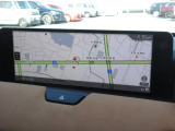 マツダコネクトの12.3インチワイドセンターディスプレイです。『Android Auto』『Apple CarPlay』や独自のコネクテッドサービスに対応したインターフェイスシステムです。