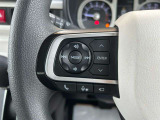 【ステアリングスイッチ】ステアリングを握ったままオーディオ等がコントロール出来ますので、利便性だけでなく事故防止にも繋がります。