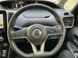日産プロパイロット付きです!高速道路の運転で疲れが軽減できます!さらにハンドルを握っているだけでハンドル操作を支援してくれます!