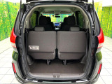 普段のお買い物や通勤、送迎等に十分な荷室スペースを確保しております。セカンドシートを倒すと、大きな荷物の積載も可能です♪