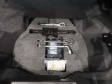 パンク修理キット搭載車です。