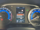 様々な情報を表示できるメーターです。衝突軽減エマージェンシーブレーキ・車線逸脱警報・先行車発進お知らせなどドライバーの安全運転をサポート!