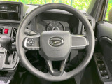 ステアリングも使用感が少なく、きれいな状態となっております♪