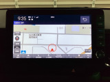 ワイド画面のナビゲーションはフルセグTV、インターナビ対応のGathers純正メモリーナビを搭載しています。Bluetoothオーディオ機能がありますので、スマートフォンなどの音楽も再生できます。