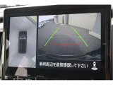 全周囲モニター付で、車庫入れも駐車もラクラクです。