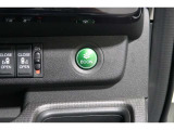 ECONボタンで低燃費モードに☆☆☆ECONスイッチを上手に使ってエコドライブ♪♪環境にもお財布にも優しい装備です☆☆☆