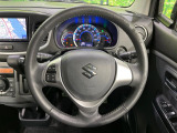 【純正革巻きステアリング】上質な革を使用することで、手にしっかり馴染みとても運転しやすいハンドルです♪