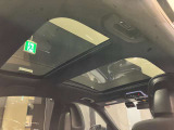 サンルーフが装備されている場合の車両は、開放感がありドライブを楽しくさせてくれます!!