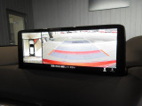 360&deg;ビューモニターを搭載しています。コーナーセンサーと合せてお使いいただくことで、安全、安心にお車の取り回しを行っていただけます。