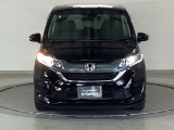 LEDヘッドライトを装備しています。LEDヘッドライトはとても明るく、雨の日や夜間走行も安全・安心です。
