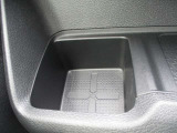 ドリンクホルダーです。(助手席)