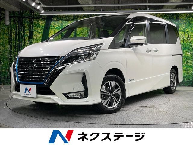 セレナ 1.2 e-POWER ハイウェイスターV 