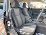 ドライバーによって運転しやすいポジションは異なり、あの車はどうなのか不安なこともありますよね。気になるお車は店頭で乗り込んでご確認いただけます♪