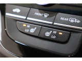 シートヒーター装備付き車!!座席に埋め込まれた電熱線によりシートを暖めることが出来る装備で、温められたシートは、寒い冬には最適です!!