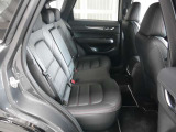 マツダ車はもちろんのこと、他銘柄のお車も豊富に展示中!!あなたにぴったりのお車が見つかるはず!米子マツダ中古車スタッフ全員でお待ちしております♪