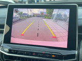 ●ガイドライン付きバックカメラ:不安な駐車もこれで安心!ガイドライン付きなので狭い箇所での駐車もラクラクです!