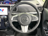 【ステアリングスイッチ】運転中、前方から目線をそらすことなく、オーディオ等の操作が可能な便利機能!安心&快適なドライブを演出してくれます♪