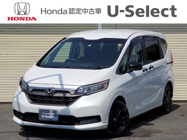 フリード 1.5 G ブラックスタイル