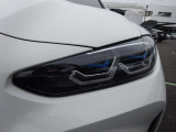 弊社はBMW正規販売店として歴史がございますので、BMW旧モデルから新型車まで商品知識と整備知識を備えております。ご納車後のご不明な点等も、お気軽に弊社担当者まで直接お問い合わせ下さい。