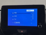 いまや必須装備「ナビゲーション」搭載!知らない場所にスイスイッとドライブ。もう、これなしではハンドルを握れませんね!でも運転中の操作は危険ですのでご注意ですね☆