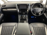アルファード 2.5 S Cパッケージ 4WD 本革シート
