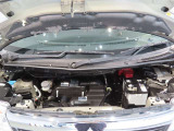見えないところまで徹底洗浄!中古車をキレイで気持ちよくお乗りいただけるよう、内外装ともにしっかり「まるごとクリーニング」♪エンジンルームも施工済!