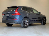 XC60 B5 AWD モメンタム 4WD 4WD 本革シート