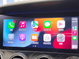 ●Apple Car Play:スマホとの有線接続で、ナビ・オーディオ再生などスマホのアプリ機能が画面でも使える便利機能です!