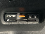 ETCも付いておりますので、高速道路の料金所もノンストップ通過可能ですよ^^是非揃えたい装備ですね!