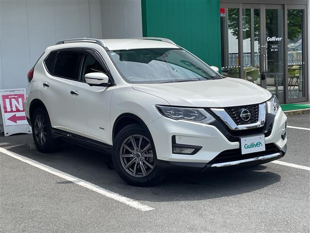 エクストレイル 2.0 20Xi レザーエディション 4WD ハイブリッド 本革シート