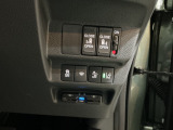 指定工場併設で末永く品質を保ちます。12ヶ月点検や車検はもちろんのこと、国家資格整備士によるお車のアドバイスも致します。