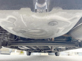 下回りがきれいなうちに、防錆加工の施工がオススメ。降雪地域はもちろん、沿岸部にお住いの方や、趣味でマリン・ウィンタースポーツをされる方に大変好評いただいております。