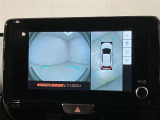 いまや必須装備「ナビゲーション」搭載!知らない場所にスイスイッとドライブ。もう、これなしではハンドルを握れませんね!でも運転中の操作は危険ですのでご注意ですね☆