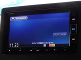 CD・DVD(再生機能)・ブルートゥース等を使用することができます。