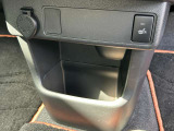 運転席シートヒータ付き!!寒い冬にピッタリ!!