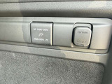 当社試乗車アップのお車ですので内外装ともに綺麗で上質なお車です☆在庫、お見積りなどに関しましては西脇店までお気軽にお問合せください☆