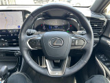店舗にて現車の確認もいただけますので、お電話で在庫のご確認の上是非ご来店くださいませ。