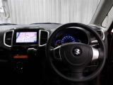 運転席に座ると☆こんな感じです♪